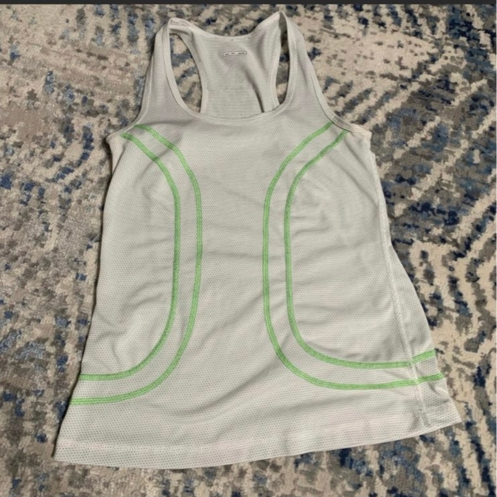 Lululemon Mesh Silverescent Tank Top - Picture 1 of 2